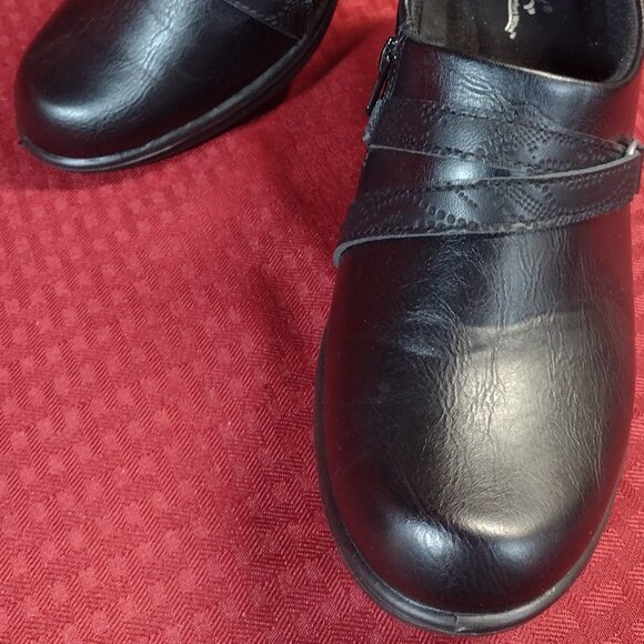 Women’s Easy Street Comfort Wave Black Wedge Shoes –Size 10M - Picture 2 of 10